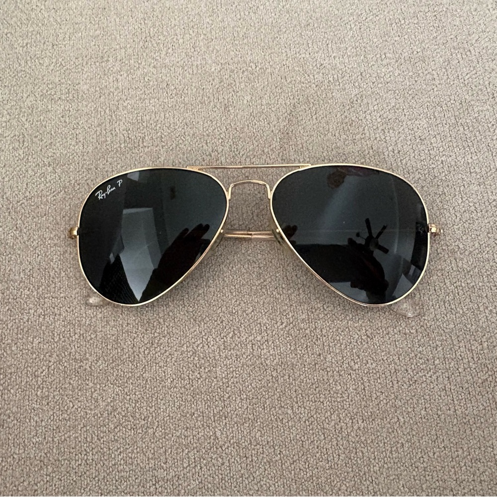 Ray-Ban Aviator Sunglasses - Gold Frames with Black Lenses - Unisex